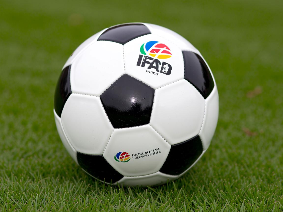 爱游戏体育-篮球联赛季后赛争夺战火热，篮球比赛季后赛